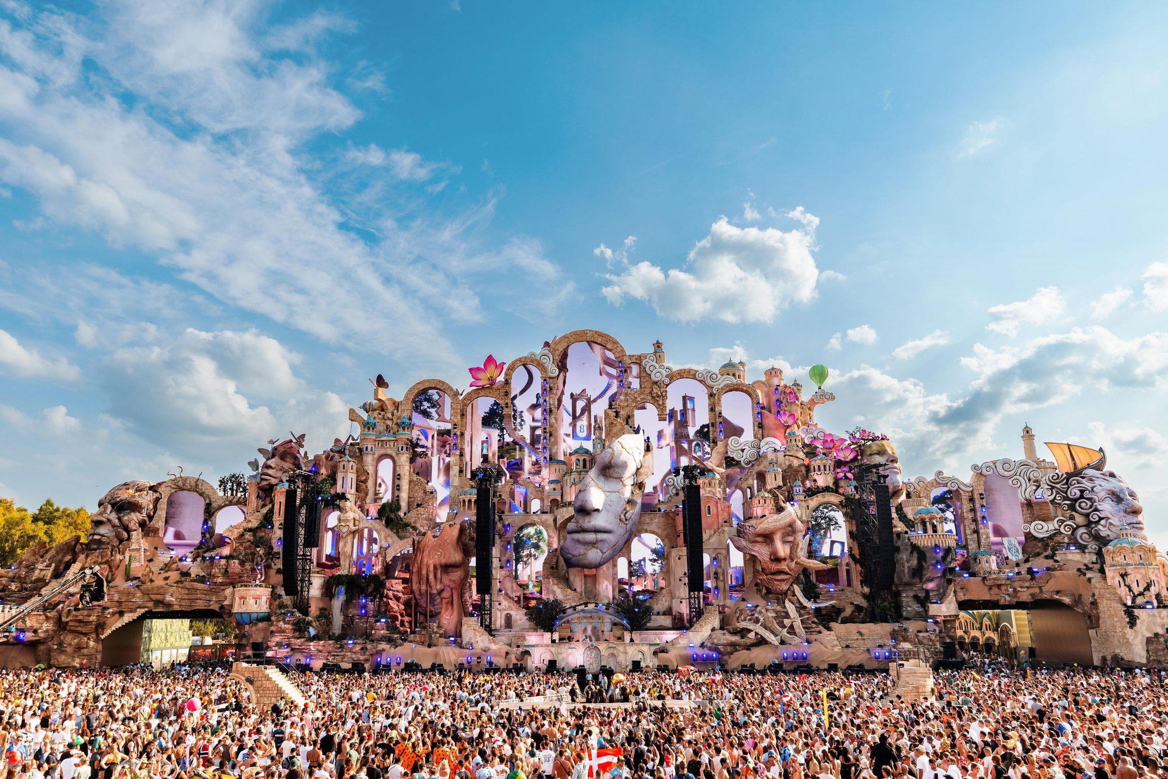Vista amplia del Mainstage Consciencia, Tomorrowland 2026
